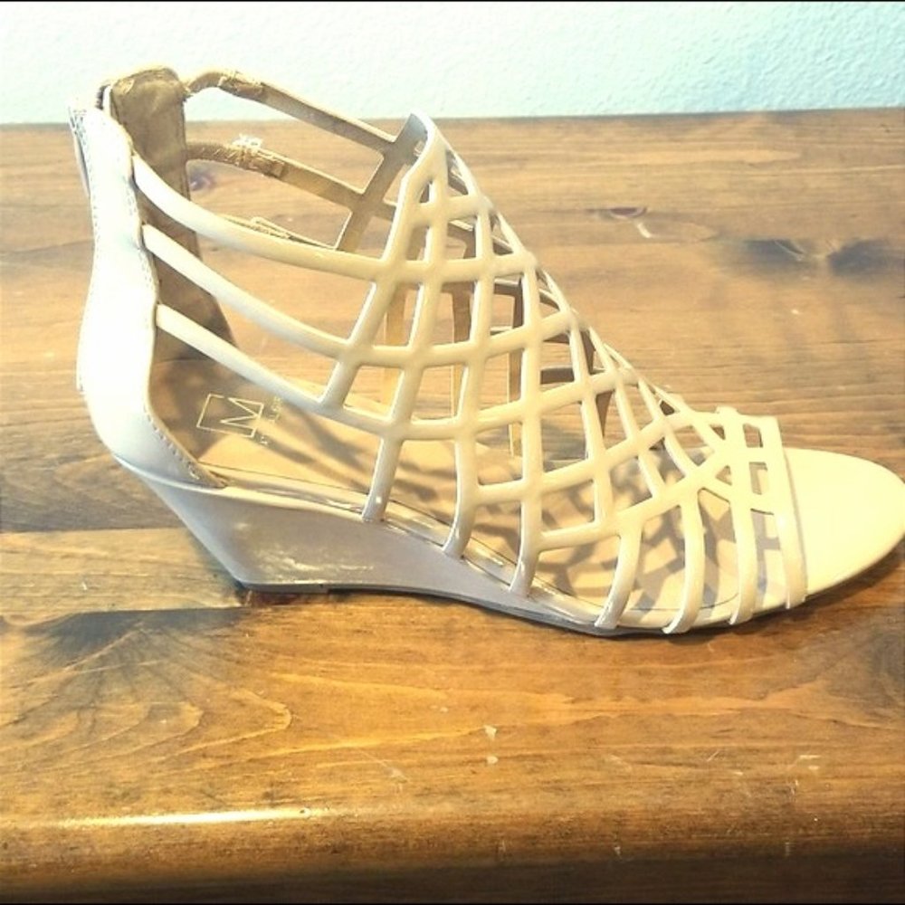NWT Material Girl Henie Wedge Caged Sandals.